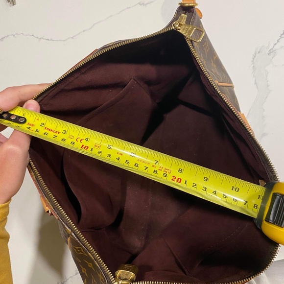 Authentic Monogram Estrela Louis Vuitton Bag - 2016 Collection - Picture 12 of 14